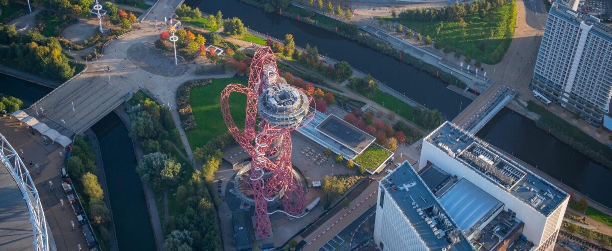 Drone shot of the ArcelorMittal Orbit