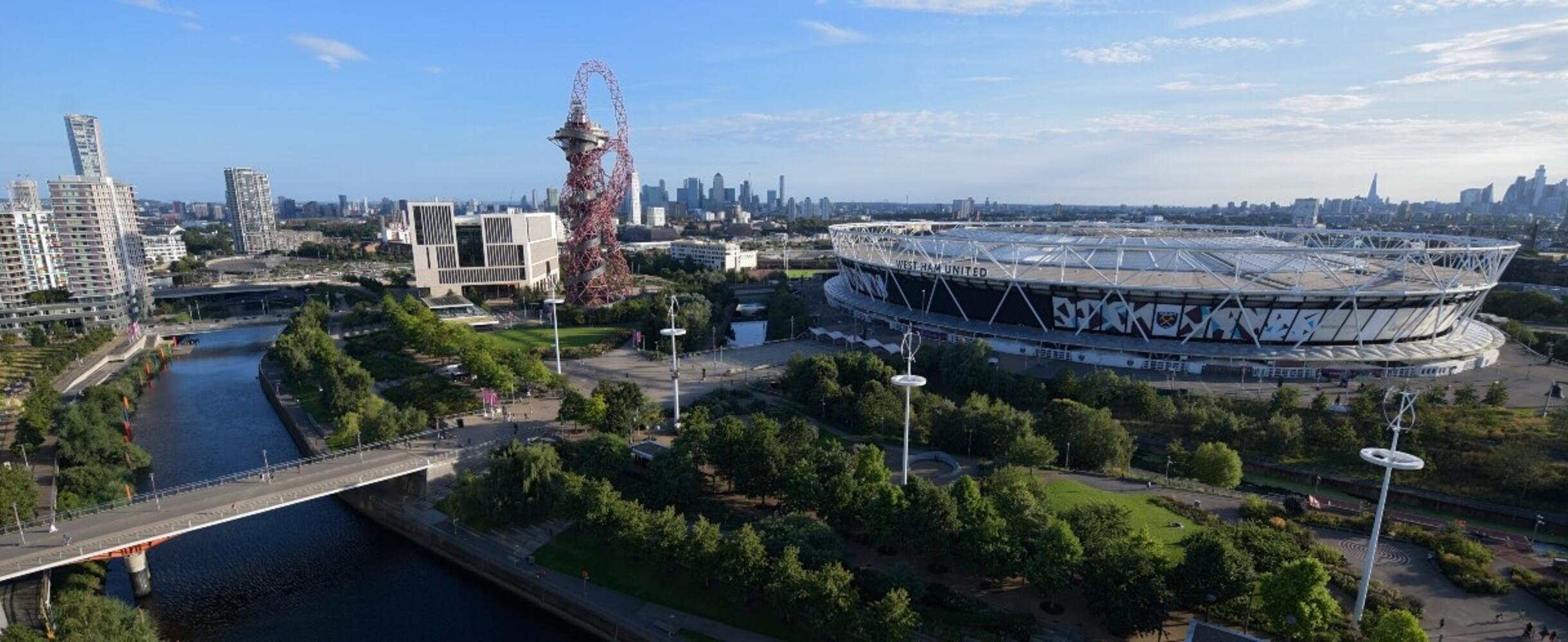 Beautiful shot of the Park, featuring the ArcelorMittal Orbit and London Stadium