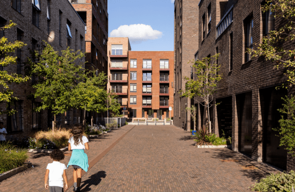 Children walking towards East Wick phase 2 