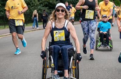 Participants in Wings for Life including wheelchair users 