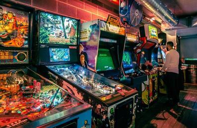 Arcade games inside Four Quarters