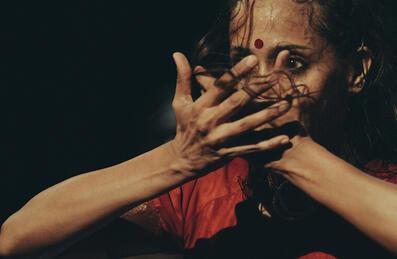 Mythili Prakash - She’s Auspicious  (c) Maxime Dos
