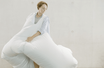 Photo credit - Alex Marshall, 2024 - Yunpei Li's Inflatable wearable heterotopia